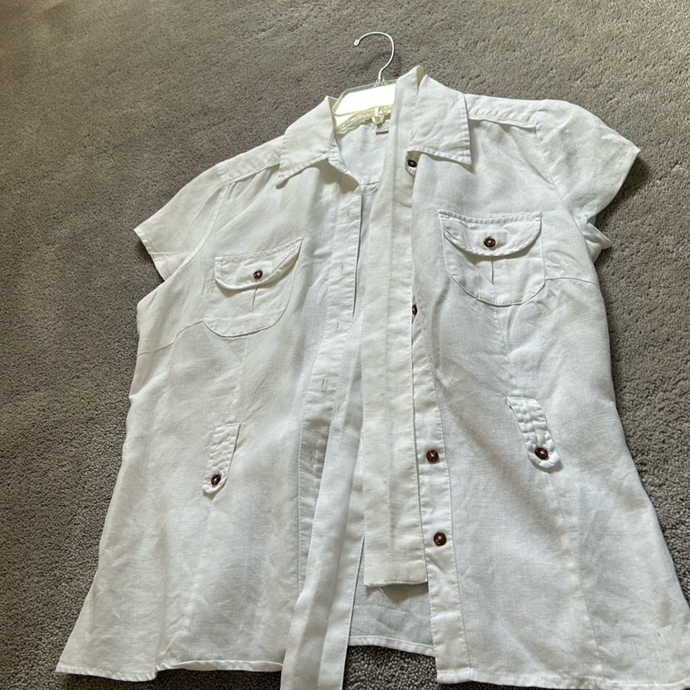 White top size M 100% linen